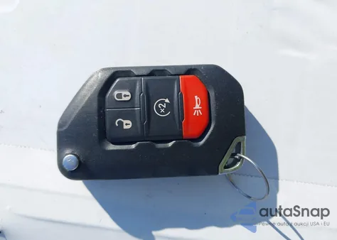 2019 Jeep Wrangler Unlimited Sport Altitude 4X4 from USA, damaged, VIN 1C4HJXDG8KW623608